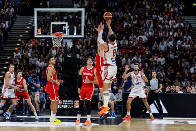 21.08.2026, GER, Turkish Airlines Supercup 2026, Hamburg, Kroatien-Türkei Mario Hezonja (Kroatien, 8) Hamburg Barclays Arena Hamburg Deutschland *** August 21, 2026, GER, 2026 Turkish Airlines Supercup, Hamburg, Croatia vs. Turkey, Mario Hezonja (Croatia), 8, Hamburg Barclays Arena, Hamburg, Germany