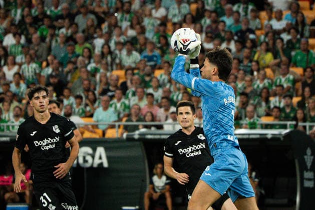Alex Remiro seen during LaLiga 2026 27 matchday 2 game between Real Betis Balompie and Real Sociedad de futbol (Marta Lopez Ball Raw Images) Seville Estadio La Cartuja Spain Copyright: xMartaxLopezx MartaLopez_BallRawImages_RealBetis-RealSociedad-064