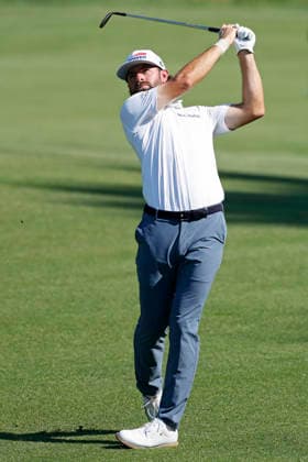 ST. LOUIS, MO - AUGUST 21: Cameron Young of United States of America plays a shot from the fairway at the eleventh hole during the second round of the BMW Championship on August 21, 2026 at Bellerive Country Club in St Louis, Missouri. (Photo by Joe Robbins Icon Sportswire) GOLF: AUG 21 PGA, Golf Herren BMW Championship EDITORIAL USE ONLY Icon5732608210602