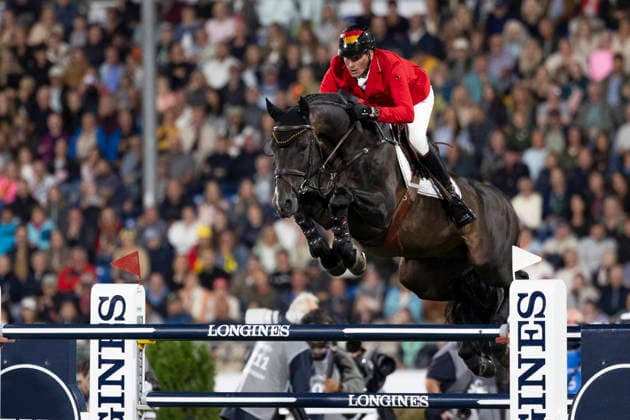 Daniel DEUSSER (GER) auf Otello de Guldenboom, im Sprung, Einzelaktion, Aktion, S2: 2. Umlauf FEI Jumping World Championship, WM, Weltmeisterschaft - Team, am 21.08.2026, FEI Reit Weltmeisterschaft Aachen 2026 vom 11. - 23.08.2026 in Aachen Deutschland; Â *** Daniel DEUSSER (GER) on Otello de Guldenboom, in flight, individual jump, S2, 2nd round, FEI Jumping World Championship Team, on August 21, 2026, FEI World Equestrian Games Aachen 2026, August 11–23, 2026, in Aachen, Germany Â