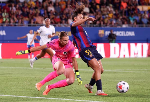 FC Barcelona, Barca Femeni v Brighton & Hove Albion Women - Joan Gamper Trophy Melina Loeck and Mayssa Baha play during the match between FC Barcelona Femeni and Brighton and Hove Albion Women Football Club, corresponding to the fifth edition of the Joan Gamper Women Trophy, played at the Johan Cruyff Stadium in Barcelona, on August 21, 2026. Barcelona Barcelona Spain  Copyright: xUrbanandsportx originalFilename:urbanandsport-fcbarcel260821_npI6B.jpg
