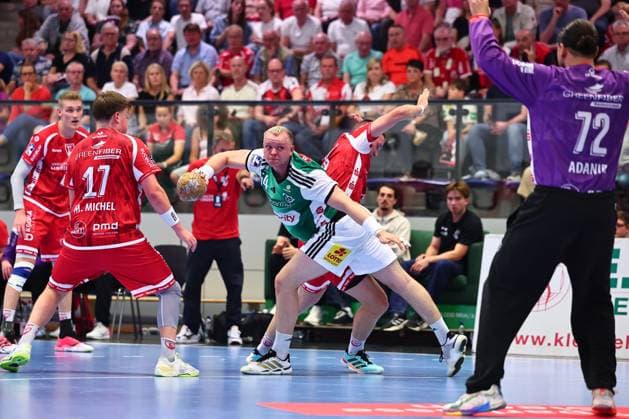 Justus Fischer (TSV Hannover-Burgdorf, 54) GER, TuS Ferndorf vs TSV Hannover-Burgdorf, Handball, DHB-Pokal, 1. Runde, Spielzeit 2026 2027, 21.08.2026 GER, TuS Ferndorf vs TSV Hannover-Burgdorf, Handball, DHB-Pokal, 1. Runde, Spielzeit 2026 2027, 21.08.2026 Kreuztal *** Justus Fischer, TSV Hannover Burgdorf, 54 GER, TuS Ferndorf vs. TSV Hannover Burgdorf, Handball, DHB Cup, 1st Round, 2026–2027 Season, August 21, 2026 GER, TuS Ferndorf vs. TSV Hannover Burgdorf, Handball, DHB Cup, Round 1, 2026–2027 season, August 21, 2026 Kreuztal Copyright: xEibner-Pressefoto RenexWeissx EP_RWS