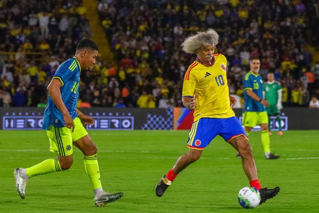August 21, 2026, Bogota, Bogota D.C, Colombia: Former player Carlos Valderrama El Pibe Valderrama takes part during a football match to raise funds for the victims of an 7.4 earthquake, at El Campin stadium in Bogota on August 21, 2026. Bogota Colombia - ZUMAvp1_ 0864602695st Copyright: xPaulaxCasallasx