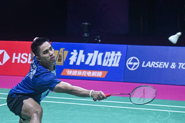 August 22, 2026, New Delhi, Delhi, India: Indonesia s Amri Syahnawi and Nita Violina Marwah (not pictured) in action against China s Feng Yan Zhe and Huang Dong Ping during Mixed Doubles Semi Finals of the BWF World Championships 2026 in New Delhi, India on August 22, 2026. New Delhi India - ZUMAj168 20260822_zip_j168_009 Copyright: xKabirxJhangianix