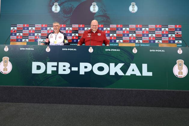URS FISCHER, TOBIAS RINAUER PRESSEKONFERENZ VOR DEM DFB POKAL SPIEL VFB KRIESCHOW-1. FSV MAINZ 05 MAINZ *** URS FISCHER, TOBIAS RINAUER PRESS CONFERENCE AHEAD OF THE DFB CUP MATCH BETWEEN VFB KRIESCHOW 1 AND FSV MAINZ 05 MAINZ 