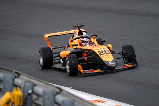 AUTO - F1 ACADEMY 2026 - ZANDVOORT 20 LLOYD Ella (gbr), Rodin Motorsport supported by McLaren, Tatuus F4-T421, action during the 4th round of the 2026 F1 Academy from August 21 to 23, 2026 on the Zandvoort Circuit, in Zandvoort, Netherlands - ZandvoortNetherlands  Copyright: xXavixBonillax