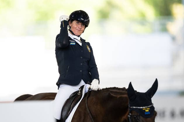 260822 Lena Malmström of Sweden with horse Fabulous Fidelie celebrates after competing in the Para Dressage Grand Prix B Team Final Grade (V & IV) during day 12 of the 2026 FEI World Championships on August 22, 2026 in Aachen. Photo: Emma Wallskog BILDBYRAN kod EW EW0696 ridsport equestrian rid-vm 2026 2026 fei world championships bbeng ridsport-vm dressyr dressage para dressage paradressyr parasport jubel *** August 22, 2026: Lena Malmström of Sweden, riding Fabulous Fidelie, celebrates after competing in the Para Dressage Grand Prix B Team Final, Grade V IV, on Day 12 of the 2026 FEI World Championships on August 22, 2026 in Aachen. Photo by Emma Wallskog. BILDBYRAN code EW EW0696 equestrian sports 2026 World Championships 2026 FEI World Championships BBENG equestrian sports World Championships dressage para dressage parasports celebration  Copyright: EMMAxWALLSKOG BB260822EW001