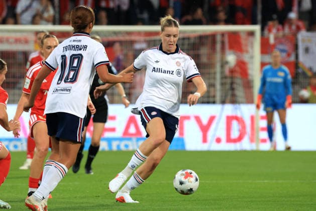 21.08.2026, GER Deutschland, Fussball, 1.Fussballbundesliga, Frauen, 2026 2027, Alte Foersterei, 1.FC Union vs. Bayern Muenchen Alara Seither ( FC Bayern Muenchen 14 ) 1. Liga: DFB DFL regulations prohibit any use of photographs as image sequences and or quasi-video) Berlin Stadion Alte Foersterei Berlin Deutschland *** August 21, 2026, GER Germany, Soccer, Bundesliga 1, Women, 2026–2027, Alte Foersterei, 1. FC Union vs. Bayern Munich. Alara Seither, FC Bayern Munich. 14:1. DFB and DFL regulations prohibit any use of photographs as image sequences and or quasi-video. Berlin, Alte Foersterei Stadium, Berlin, Germany Copyright: xNordphotox xEnglerx