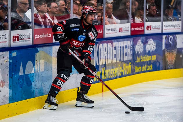 Leon van der Linde (RD, ECDC Memmingen Indians, 66) GER, Ravensburg Towerstars vs ECDC Memmingen Indian, Eishockey, Vorbereitung, DEL2, Saison 2026 27, 21.08.2026 GER, Ravensburg Towerstars vs ECDC Memmingen Indian, Eishockey, Vorbereitung, DEL2, Saison 2026 27, 21.08.2026 Ravensburg *** Leon van der Linde RD, ECDC Memmingen Indians, 66 GER, Ravensburg Towerstars vs. ECDC Memmingen Indians, Ice Hockey, Preseason, DEL2, 2026–27 Season, August 21, 2026 GER, Ravensburg Towerstars vs. ECDC Memmingen Indians, Ice Hockey, Preseason, DEL2, 2026–27 Season, August 21, 2026 Ravensburg Copyright: xEibner-Pressefoto FlorianxWolfx EP_FWF