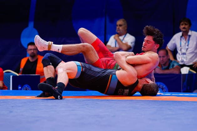 U20 World Championships 74kg FS - Manuel Wagin (GER) df. Mate Bendeguz Varga (HUN) *** U20 World Championships, 74 kg Freestyle: Manuel Wagin (GER) def. Mate Bendeguz Varga (HUN) Copyright: xKostadinxAndonovx