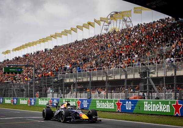 ZANDVOORT - Max Verstappen (Red Bull Racing) during the sprint race, ahead of the F1 Dutch Grand Prix at the Circuit Zandvoort. SEM VAN DER WAL ANP xVIxANPxSportx xxANPxIVx 565998065 originalFilename: 565998065.jpg