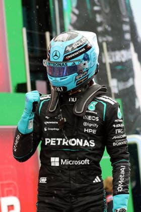 Zandvoort, Niederlande 20.- 23. August 2026: FIA Formel-1-Weltmeisterschaft - 2026 - Großer Preis der Niederlande - Zandvoort - Sprint Rennen Samstag Im Bild: George Russell (GBR) gewinnt Sprintrennen in Zandvoort Circuit Zandvoort *** Zandvoort, Netherlands, August 20–23, 2026, 2026 FIA Formula 1 World Championship, Dutch Grand Prix, Zandvoort Sprint Race, Saturday. Pictured: George Russell (GBR) wins the sprint race at the Zandvoort Circuit. Copyright: xFotostandx xHorstxBernhardtx