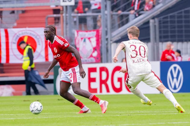 Germany, Cottbus, LEAG Energie Stadion, 22.08.2026, DFB Pokal 2026 27, 1. Runde, FC Energie Cottbus vs. FC Augsburg, Fousseny Doumbia (Energie Cottbus), Photo by Eibner Pressefoto Tino Henschel DFB Pokal 2026 27, 1. Runde, FC Energie Cottbus vs. FC Augsburg Cottbus *** Germany, Cottbus, LEAG Energie Stadium, August 22, 2026, 2026–27 DFB Cup, First Round, FC Energie Cottbus vs. FC Augsburg, Fousseny Doumbia, Energie Cottbus, Photo by Eibner Pressefoto, Tino Henschel, DFB Cup 2026–27, First Round, FC Energie Cottbus vs. FC Augsburg, Cottbus Copyright: xEibnerxPressefotox
