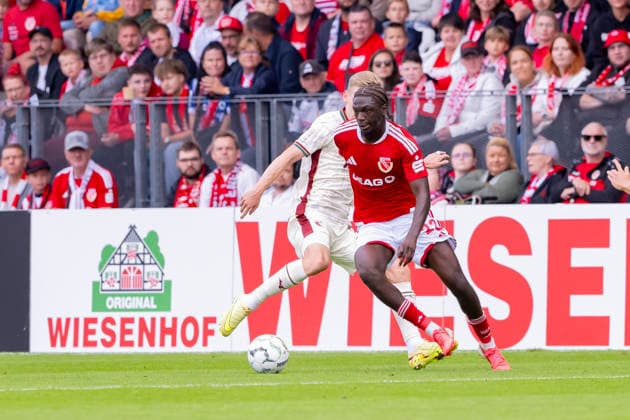 Germany, Cottbus, LEAG Energie Stadion, 22.08.2026, DFB Pokal 2026 27, 1. Runde, FC Energie Cottbus vs. FC Augsburg, Fousseny Doumbia (Energie Cottbus), Photo by Eibner Pressefoto Tino Henschel DFB Pokal 2026 27, 1. Runde, FC Energie Cottbus vs. FC Augsburg Cottbus *** Germany, Cottbus, LEAG Energie Stadium, August 22, 2026, 2026–27 DFB Cup, First Round, FC Energie Cottbus vs. FC Augsburg, Fousseny Doumbia (Energie Cottbus), Photo by Eibner Pressefoto Tino Henschel, DFB Cup 2026–27, First Round, FC Energie Cottbus vs. FC Augsburg, Cottbus Copyright: xEibnerxPressefotox