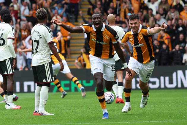 RECORD DATE NOT STATED 22nd August 2026; MKM Stadium, Hull, Yorkshire, England; Premier League Football, Hull City versus Manchester United, ManU Hull City s Nobel Mendy celbrates scoring City& x2019;s second goal with John Egan DavidxLofthouse