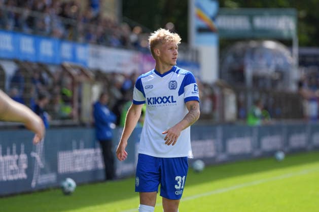 Deutschland: Fussball, NFV Krombacher Niedersachsenpokal, Viertelfinale, Hänsch-Arena, Emslandstadion, 3. Liga vs. Regionalliga Nord, SV Meppen vs. HSC Hannover: Luca Prasse (SV Meppen, 31) *** German Soccer, NFV Krombacher Lower Saxony Cup, Quarterfinals, Hänsch Arena, Emslandstadion, 3. Liga vs. Regionalliga Nord, SV Meppen vs. HSC Hannover Luca Prasse, SV Meppen, 31 Copyright: xMichelxWittex