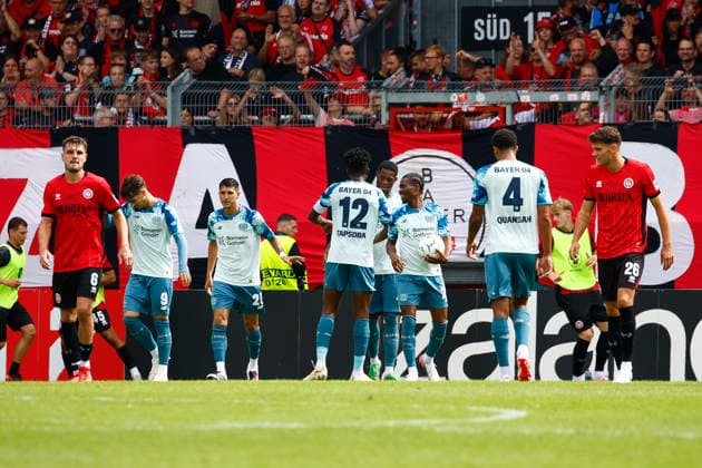 22.08.2026, xavx, Fussball DFB Pokal 1.Runde, SV Wehen Wiesbaden - Bayer 04 Leverkusen v.l. Christian Kofane (Bayer 04 Leverkusen) celebrate the goal, Der Torjubel zum 0:4 Wiesbaden *** August 22, 2026, xavx, Soccer, DFB Cup First Round, SV Wehen Wiesbaden vs. Bayer 04 Leverkusen, Christian Kofane of Bayer 04 Leverkusen celebrates the goal, The goal celebration after the 0-4 win over Wiesbaden