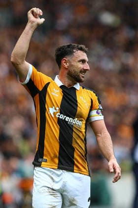 MKM Stadium KINGSTON UPON HULL, ENGLAND, AUGUST 22: Lewie Coyle of Hull City reacts during a Premier League 2026-27 match between Hull City and Manchester United, ManU at MKM Stadium on August 22, 2026 in Kingston upon Hull, England. (Photo by Zach Forster Sports Press Photo) (Zach Forster Sports Press Photo SPP)  Copyright: xZachxForster SportsxPressxPhotox xSPPx Sportspressphoto_SPR212180