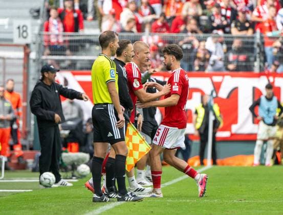 Fußball, Herren, Saison 2026 2027, DFB-Pokal (1. Runde), FC Energie Cottbus - FC Augsburg, v. l. Dmytro Bogdanov (Energie Cottbus), Dominik Pelivan (Energie Cottbus), 22.08.2026, *** Soccer, Men s, 2026–2027 Season, DFB Cup First Round, FC Energie Cottbus vs. FC Augsburg, from left: Dmytro Bogdanov (Energie Cottbus), Dominik Pelivan (Energie Cottbus), August 22, 2026, Copyright: xMatthiasxKochx