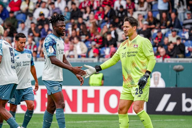 Deutschland: Fussball Saison 2026 2027 , DFB-Pokal Runde 1 1. Runde , SV Wehen Wiesbaden vs. Bayer Leverkusen - Brita-Arena (Wiesbaden) : Janis Blaswich (Bayer 04 Leverkusen, 28) und Edmond Tapsoba (Bayer 04 Leverkusen, 12) Wiesbaden Brita-Arena Deutschland Germany *** Germany Soccer Season 2026–2027, DFB Cup Round 1, SV Wehen Wiesbaden vs. Bayer Leverkusen, Brita Arena, Wiesbaden, Janis Blaswich (Bayer 04 Leverkusen, 28) and Edmond Tapsoba (Bayer 04 Leverkusen, 12), Wiesbaden, Brita Arena, Germany Copyright: xBennetxLongx