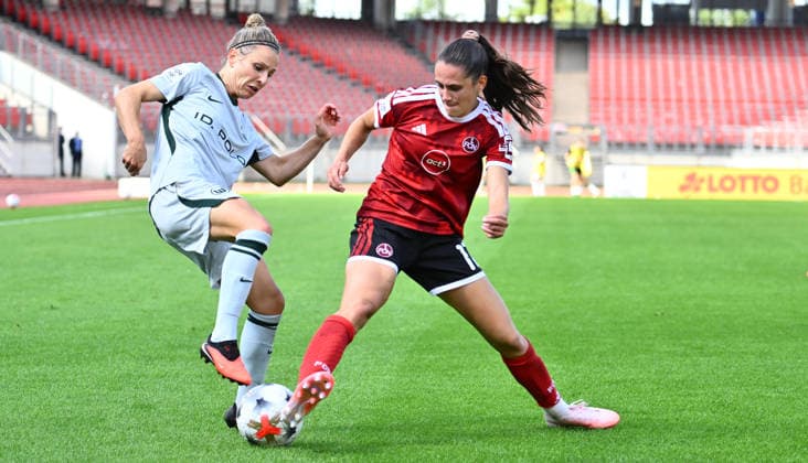 21.08.2026 - Fussball - Saison 2026 2027 - Regionalliga Bayern - 05. Spieltag: SC Eltersdorf SCE ( Quecken ) - SpVgg Greuther Fürth II (Kleeblatt) - - xwoxzix - Svenja Huth (10, VfL Wolfsburg ) Marie Bleil (17, 1. FC Nürnberg FCN ) *** August 21, 2026 Soccer Season 2026–2027 Bavarian Regional League Matchday 05 SC Eltersdorf vs. SCE Quecken vs. SpVgg Greuther Fürth II Kleeblatt xwoxzix Svenja Huth 10, VfL Wolfsburg Marie Bleil 17, 1 FC Nuremberg FCN