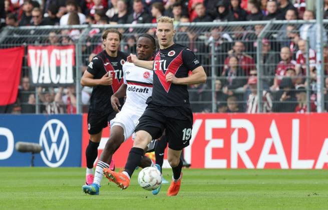 22.08.2026 - Fussball - Saison 2026 2027 - DFB Pokal Vereinspokal - 01. Runde: Viktoria Köln - 1. FC Nürnberg Nuernberg FCN ( Club ) - Sportfoto Zink DaMa - xdaxmax - regulations prohibit any use of photographs as image sequences and or quasi-video - Mohamed Ali Zoma (23, 1. FC Nürnberg FCN ) Meiko Sponsel (19, FC Viktoria Köln ) *** August 22, 2026 Soccer Season 2026–2027 DFB Cup Club Cup First Round Viktoria Köln 1 FC Nürnberg Nuremberg FCN Club Sports Photo Zink DaMa xdaxmax regulations prohibit any use of photographs as image sequences and or quasi-video Mohamed Ali Zoma 23, 1. FC Nürnberg (FCN), Meiko Sponsel 19, FC Viktoria Köln