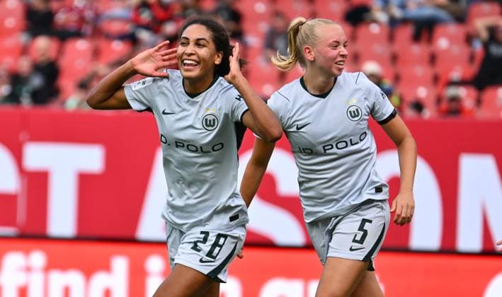 22.08.2026 - Fussball - Saison 2026 2027 - 1. Google Pixel Frauen Bundesliga - 01. Spieltag: 1. FC Nürnberg FCN ( Club Clubfrauen ) - VfL Wolfsburg - Sportfoto Zink - xwoxzix - Torjubel Jubel Freude nach Treffer Tor Torschuß zum 2:3 durch Cora Zicai (28, VfL Wolfsburg ) - Cora Zicai (28, VfL Wolfsburg ) Ella Peddemors (5, VfL Wolfsburg ) *** August 22, 2026 Soccer Season 2026–2027 1 Google Pixel Women s Bundesliga Matchday 1 1 FC Nuremberg (FCN) Club Women s Team VfL Wolfsburg Sports Photo by Zink xwoxzix Goal Celebration Jubilation Joy after a Goal Goal Shot on Goal to 2 3 by Cora Zicai 28, VfL Wolfsburg Cora Zicai 28, VfL Wolfsburg Ella Peddemors 5, VfL Wolfsburg