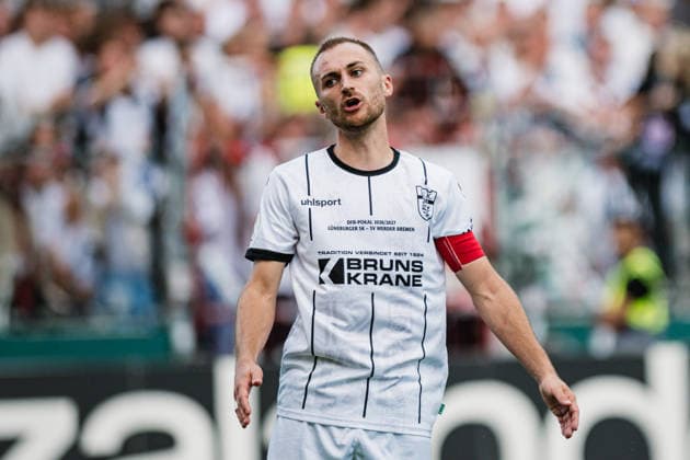 DFB-Pokal: Lüneburger SK - SV Werder Bremen, 22.08.2026 Marian Andre Kunze (Lüneburger SK Hansa, 10); Fußball, DFB-Pokal, 1. Runde: Lüneburger SK vs. SV Werder Bremen am 22.08.2026 im Millerntor-Stadion, Hamburg DFB REGULATIONS PROHIBIT ANY USE OF PHOTOGRAPHS AS IMAGE SEQUENCES AND OR QUASI-VIDEO. *** DFB Cup: Lüneburger SK vs. SV Werder Bremen, August 22, 2026; Marian Andre Kunze; Lüneburger SK vs. Hansa, 10; Soccer; DFB Cup; First Round: Lüneburger SK vs. SV Werder Bremen on August 22, 2026, at Millerntor Stadium, Hamburg. DFB regulations prohibit any use of photographs as image sequences and or quasi-video. Copyright: xBEAUTIFULxSPORTS Tonhäuserx