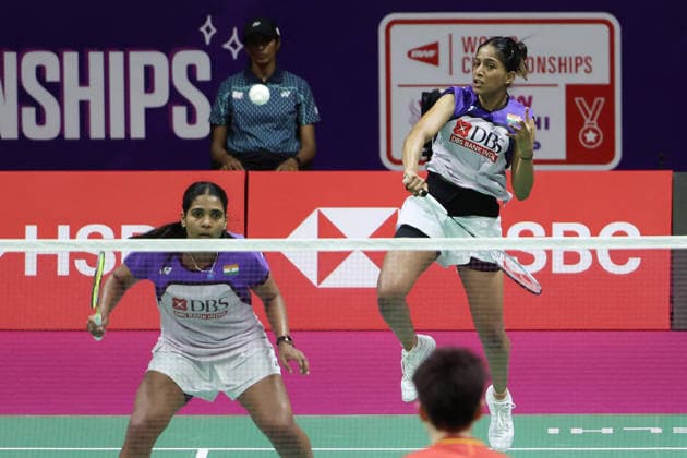 BWF World Championships 2026 - India India s Treesa Jolly and Gayatri Gopichand Pullela compete during a women s doubles semifinal badminton match at the BWF World Championships 2026 at Indira Gandhi Indoor Stadium in New Delhi, India on August 22, 2026. Photo by Anshuman Akash ABACAPRESS.COM New Delhi India  Copyright: xAkashxAnshuman ABACAx