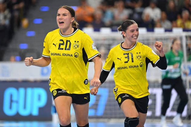Torjubel v.li:Merel Freriks (DO), Kelly Vollebregt (DO), Jubel,Freude,Begeisterung,Aktion. Handball Rexel Super Cup 2026 der Frauen HSG Blomberg-Lippe vs. Borussia Dortmund am 22.08.2026 SAP GARDEN Muenchen. *** Goal celebration by Merel Freriks (DO) and Kelly Vollebregt (DO); celebration, joy, excitement, action—2026 Rexel Super Cup Women s Handball Match: HSG Blomberg Lippe vs. Borussia Dortmund on August 22, 2026, at SAP GARDEN in Munich
