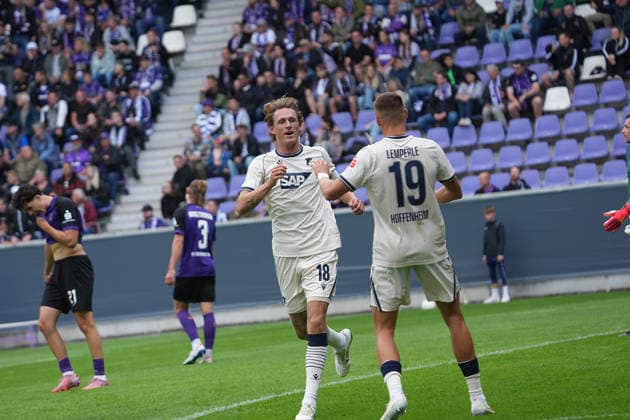 22.08.2026, eins Erzgebirgsstadion, Aue, GER, DFB Pokal, Erzgebirge Aue vs TSG Hoffenheim , Wouter Burger (Hoffenheim) freut sich ueber das Tor zum 0:1. (Photo by Hasan Bratic DeFodi Images) - *** August 22, 2026, Erzgebirgsstadion, Aue, GER, DFB Cup, Erzgebirge Aue vs. TSG Hoffenheim; Wouter Burger of Hoffenheim celebrates the goal that made it 0–1. Photo by Hasan Bratic, DeFodi Images