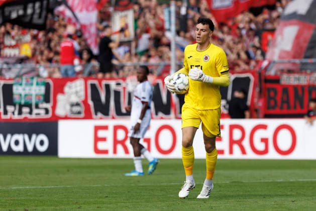 KOELN, GERMANY - AUGUST 22, 2026: Arne Schulz (Viktoria Koeln, 1) during the DFB-Cup match between Viktoria Koeln vs. 1. FC Nuernberg at the Sportpark Hoehenberg on August 22, 2026 in Koeln, Germany. DFL REGULATIONS PROHIBIT ANY USE OF PHOTOGRAPHS AS IMAGE SEQUENCES AND OR QUASI-VIDEO. Nordrhein-Westfalen Germany Copyright: xAxelxKohringx
