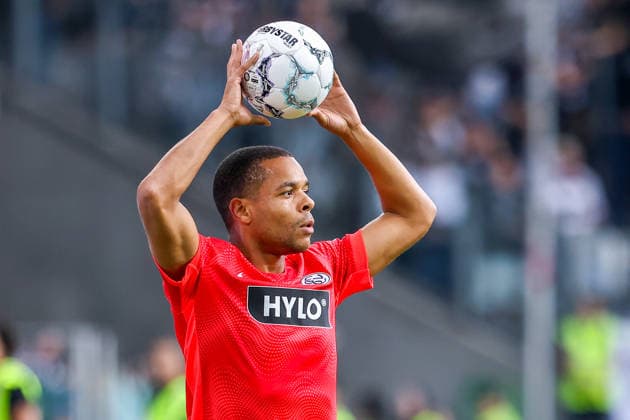 2026.08.22, xkwix, Fußball, DFB-Pokal, MSV Duisburg - SV Elversberg, Schauinsland-Reisen-Arena, 1.Runde, Saison 2026 2027: Jan Gyamerah (SV Elversberg 30) beim Einwurf DFB regulations prohibit any use of photographs as image sequences and or quasi-video. Photo: xKamilxWilkowskixPressefotoKochx Nordrhein-Westfalen Deutschland *** August 22, 2026, xkwix, Soccer, DFB Cup, MSV Duisburg vs. SV Elversberg, Schauinsland Reisen Arena, Round 1, 2026–2027 season: Jan Gyamerah of SV Elversberg, 30, during a throw-in. DFB regulations prohibit any use of photographs as image sequences and or quasi-video. Photo: xKamilxWilkowskixPressefotoKochx, North Rhine-Westphalia, Germany