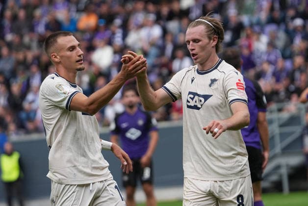 22.08.2026, eins Erzgebirgsstadion, Aue, GER, DFB Pokal, Erzgebirge Aue vs TSG Hoffenheim , Patrick Wimmer (Hoffenheim) freut sich ueber das Tor zum 0:2. (Photo by Hasan Bratic DeFodi Images) - *** August 22, 2026, Erzgebirgsstadion, Aue, GER, DFB Cup, Erzgebirge Aue vs. TSG Hoffenheim; Patrick Wimmer of Hoffenheim celebrates the goal that made it 0–2. Photo by Hasan Bratic, DeFodi Images