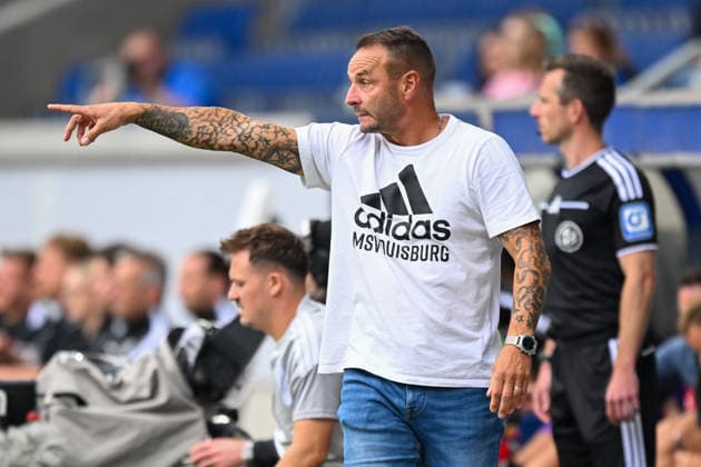 Dietmar Hirsch (Duisburg) Gestik Geste gestikuliert 22.08.2026 ¢ Fussball ¢ MSV Duisburg vs SV Elversberg ¢ DFB-Pokal, Schauinsland-Reisen-Arena, Duisburg, DFB DFL REGULATIONS PROHIBIT ANY USE OF PHOTOGRAPHS AS IMAGE SEQUENCES AND OR QUASI-VIDEO NRW Germany *** Dietmar Hirsch, Duisburg; Gesture; gesturing; August 22, 2026; ¢ Soccer; ¢ MSV Duisburg vs. SV Elversberg; ¢ DFB Cup, Schauinsland Reisen Arena, Duisburg, DFB DFL REGULATIONS PROHIBIT ANY USE OF PHOTOGRAPHS AS IMAGE SEQUENCES AND OR QUASI-VIDEO NRW Germany Copyright: xpepphotox xHorstxMauelshagenx pep00321, pep_20260822_hm