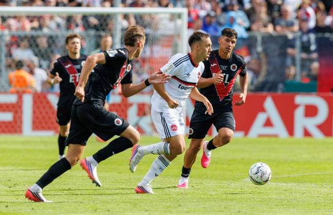 22.08.2026 - Fussball - Saison 2026 2027 - DFB Pokal Vereinspokal - 01. Runde: Viktoria Köln - 1. FC Nürnberg Nuernberg FCN ( Club ) - Sportfoto Zink DaMa - xdaxmax - regulations prohibit any use of photographs as image sequences and or quasi-video - Julian Justvan (10, 1. FC Nürnberg FCN ) im Angriff *** August 22, 2026 Soccer Season 2026–2027 DFB Cup Club Cup First Round Viktoria Cologne 1 FC Nuremberg Nuremberg FCN Club Sports Photo Zink DaMa xdaxmax regulations prohibit any use of photographs as image sequences and or quasi-video Julian Justvan 10, 1. FC Nürnberg (FCN) on the attack