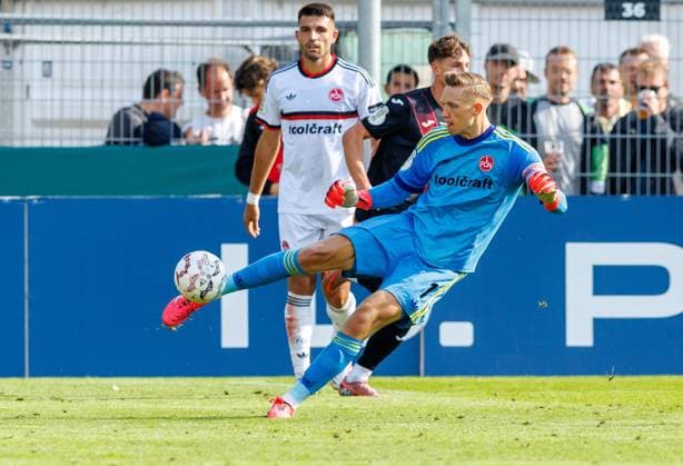 22.08.2026 - Fussball - Saison 2026 2027 - DFB Pokal Vereinspokal - 01. Runde: Viktoria Köln - 1. FC Nürnberg Nuernberg FCN ( Club ) - Sportfoto Zink DaMa - xdaxmax - regulations prohibit any use of photographs as image sequences and or quasi-video - Jan Reichert (1, 1. FC Nürnberg FCN ) schlägt Ball ab *** August 22, 2026 Soccer Season 2026–2027 DFB Cup Club Cup First Round Viktoria Cologne 1 FC Nuremberg Nuremberg FCN Club Sports Photo Zink DaMa xdaxmax Regulations prohibit any use of photographs as image sequences and or quasi-video Jan Reichert 1, 1 FC Nuremberg FCN clears the ball
