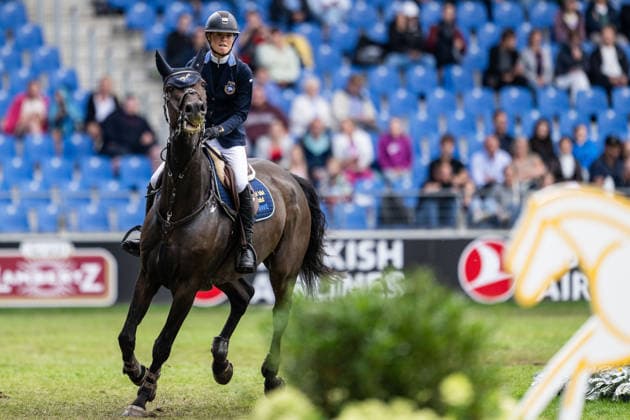 260822 Ella Löfqvist of Sweden with horse Linus compete in a jumping competition for young riders on day 12 of the 2026 FEI World Championships on August 22, 2026 in Aachen. Photo: Emma Wallskog BILDBYRAN kod EW EW0698 ridsport equestrian rid-vm 2026 2026 fei world championships bbeng ridsport-vm hoppning jumping *** August 22, 2026: Ella Löfqvist of Sweden, riding Linus, competes in a show jumping competition for young riders on day 12 of the 2026 FEI World Championships in Aachen, 2026 in Aachen. Photo by Emma Wallskog. BILDBYRAN code EW EW0698 equestrian sports 2026 World Championships 2026 FEI World Championships BBENG equestrian sports World Championships show jumping  Copyright: EMMAxWALLSKOG BB260822EW039