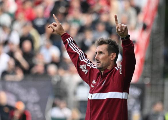 22.08.2026, xophax, Fussball , DFB - Pokal , 1.Runde Viktoria Köln gegen 1.FC Nürnberg Trainer Miroslav Klose ( 1.FC Nürnberg ) Köln *** August 22, 2026, xophax, Soccer, DFB Cup, 1st Round: Viktoria Cologne vs. 1. FC Nuremberg; Coach Miroslav Klose, 1. FC Nuremberg, Cologne