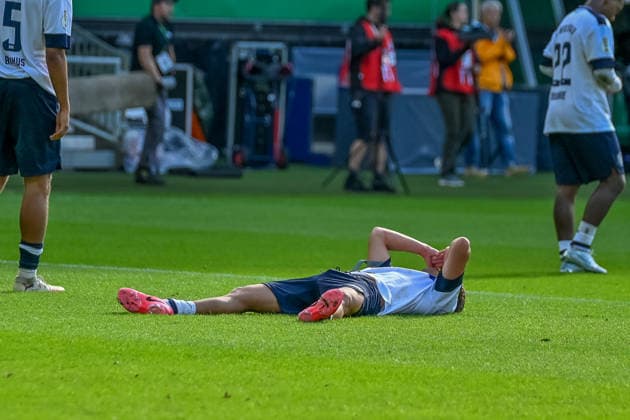 Emirhan Ciftci (SV Hemelingen, 58) emttaeuscht SV Hemelingen vs. Hannover 96, Fussball, DFB-Pokal, 1. Runde, Saison 2026 2027, 22.08.2026, SV Hemelingen vs. Hannover 96, Fussball, DFB-Pokal, 1. Runde, Saison 2026 2027, 22.08.2026 Bremen *** Emirhan Ciftci, SV Hemelingen, 58, disappointed: SV Hemelingen vs. Hannover 96, Soccer, DFB Cup, 1st Round, 2026–2027 Season, August 22, 2026, SV Hemelingen vs. Hannover 96, Soccer, DFB Cup, 1st Round, 2026–2027 Season, August 22, 2026, Bremen Copyright: xEibner-Pressefoto RobertxGertzenx EP_RGN