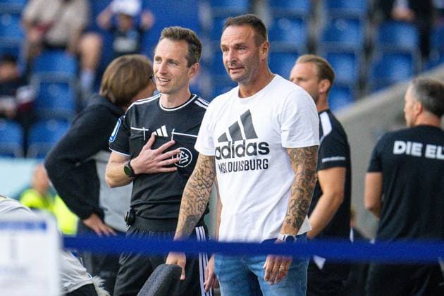DFB-Pokal MSV Duisburg - SV Elversberg ** NUR FÜR REDAKTIONELLE ZWECKE ** EDITORIAL USE ONLY **<p>Fußball DFB-Pokal MSV Duisburg - SV Elversberg am 22.08.26 in der Schauinsland-Reisen Arena in Duisburg Dietmar Hirsch ( Trainer Cheftrainer Duisburg ) Duisburg Copyright: JakobxKlos *** DFB Cup: MSV Duisburg vs. SV Elversberg ** FOR EDITORIAL USE ONLY ** EDITORIAL USE ONLY ** p Soccer DFB Cup MSV Duisburg vs. SV Elversberg on August 22, 2026, at the Schauinsland Reisen Arena in Duisburg Dietmar Hirsch, Head Coach of Duisburg Duisburg Copyright JakobxKlos Copyright: JakobxKlos doc879s1aa4p491cza0e1r2d ,EDITORIAL USE ONLY
