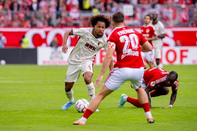 Germany, Cottbus, LEAG Energie Stadion, 22.08.2026, DFB Pokal 2026 27, 1. Runde, FC Energie Cottbus vs. FC Augsburg, Han-Noah Massengo (FC Augsburg), Photo by Eibner Pressefoto Tino Henschel DFB Pokal 2026 27, 1. Runde, FC Energie Cottbus vs. FC Augsburg Cottbus *** Germany, Cottbus, LEAG Energie Stadium, August 22, 2026, 2026–27 DFB Cup, First Round, FC Energie Cottbus vs. FC Augsburg, Han Noah Massengo (FC Augsburg), Photo by Eibner Pressefoto Tino Henschel, 2026–27 DFB Cup, First Round, FC Energie Cottbus vs. FC Augsburg, Cottbus Copyright: xEibnerxPressefotox