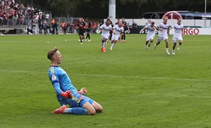 22.08.2026 - Fussball - Saison 2026 2027 - DFB Pokal Vereinspokal - 01. Runde: Viktoria Köln - 1. FC Nürnberg Nuernberg FCN ( Club ) - Sportfoto Zink DaMa - xdaxmax - regulations prohibit any use of photographs as image sequences and or quasi-video - Jubel Freude nach Spielende - Jan Reichert (1, 1. FC Nürnberg FCN ) jubelt Jubel nach gehaltenen Elfmeter im Elfmeterschießen - nach Sieg des FCN *** August 22, 2026 Soccer Season 2026–2027 DFB Cup Club Cup First Round Viktoria Cologne 1 FC Nuremberg Nuremberg FCN Club Sports Photo Zink DaMa xdaxmax Regulations prohibit any use of photographs as image sequences and or quasi-video celebrationsJubilation after the game ends Jan Reichert 1, 1 FC Nuremberg FCN celebrates Jubilation after saving a penalty kick in the penalty shootout following FCN’s victory