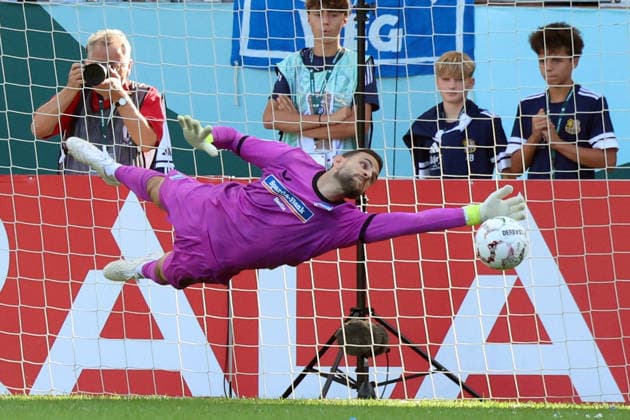22.08.2026, xrekx, Fussball DFB Pokal 1.Runde, 1.FC Saarbruecken - Hertha BSC Berlin v.l. Kai Brünker Bruenker(1.FC Saarbruecken) Marius Gersbeck (Hertha BSC) Elfmeter verschossen (DFL DFB REGULATIONS PROHIBIT ANY USE OF PHOTOGRAPHS as IMAGE SEQUENCES and or QUASI-VIDEO) Saarbruecken *** August 22, 2026, xrekx, Soccer DFB Cup First Round, 1 FC Saarbrücken vs. Hertha BSC Berlin v l Kai Brünker Bruenker 1 FC Saarbrücken Marius Gersbeck Hertha BSC missed penalty kick DFL DFB REGULATIONS PROHIBIT ANY USE OF PHOTOGRAPHS AS IMAGE SEQUENCES AND OR QUASI-VIDEO Saarbrücken