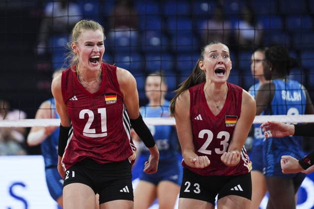 Germany v Slovenia - CEV Women s European Volleyball Championship ISTANBUL, TURKIYE - AUGUST 22: Germany s Straube Sarah (23) celebrates during their Pool A opening match of the 2026 CEV Women s European Volleyball Championship at Sinan Erdem Sports Hall in Istanbul, Turkiye, on August 22, 2026. Bunyamin Celik Anadolu Istanbul Turkey. Editorial use only. Please get in touch for any other usage.  Copyright: x2026xAnadoluxBunyaminxCelikx