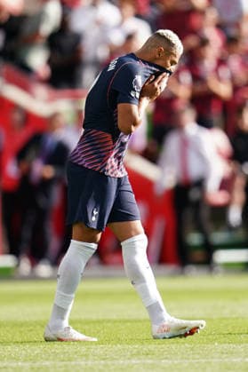 Premier League: Brentford v Tottenham Hotspur Richarlison of Tottenham Hotspur reacts too his side conceding during the Premier League match Brentford vs Tottenham Hotspur at GTECH Community Stadium, London, United Kingdom on 22 August 2026 (Photo by Harvey Murphy News Images) Copyright: xHarveyxMurphy NewsxImagesx