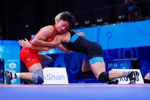 U20 World Championships 74kg FS - Ariya Yoshida (JPN) df. Ivan Zalisko (UKR) *** U20 World Championships, 74 kg Freestyle: Ariya Yoshida (JPN) defeated Ivan Zalisko (UKR) by decision Copyright: xKostadinxAndonovx