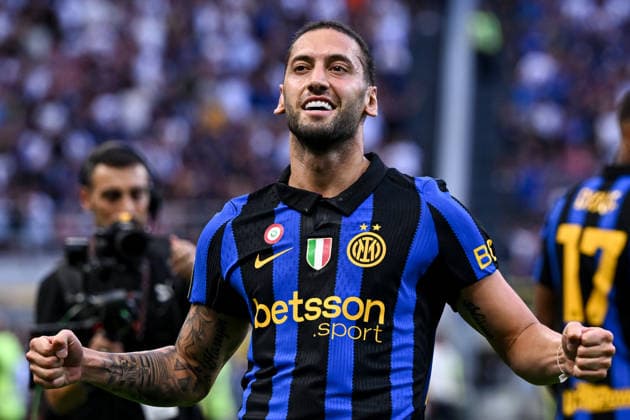 Cm Milano 22 08 2026 - campionato di calcio serie A Inter-Monza foto Cristiano Mazzi Image nella foto: esultanza gol Hakan Calhanoglu 