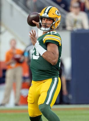 August 22, 2026, Denver, Colorado, USA: Packers QB JORDAN LOVE readies to throw a pass during the 1st. Half at Empower Field at Mile High Friday evening. Packers beat the Broncos in Pre-Season 33-13. Credit Image: ZUMA Press Wire) NFL, American Football Herren, USA Pre-Season 2026 - Packers Beat The Broncos In Pre-Season 33-13 Friday Evening.  - ZUMAav4_ 20260822_zaf_av4_043 Copyright: xHectorxAcevedox