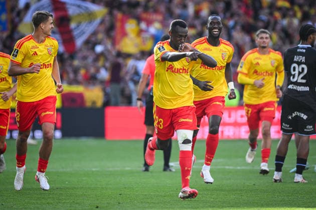 August 22, 2026, Lens, France, France: Saud ABDULHAMID of Lens celebrate his goal with teammates during the Ligue 1 match between RC Lens and AJ Auxerre at Bollaert-Delelis Stadium on August 22, 2026 in Lens, France. RC Lens V AJ Auxerre - Ligue 1  - ZUMAm308 20260822_zsp_m308_010 Copyright: xMatthieuxMirvillex